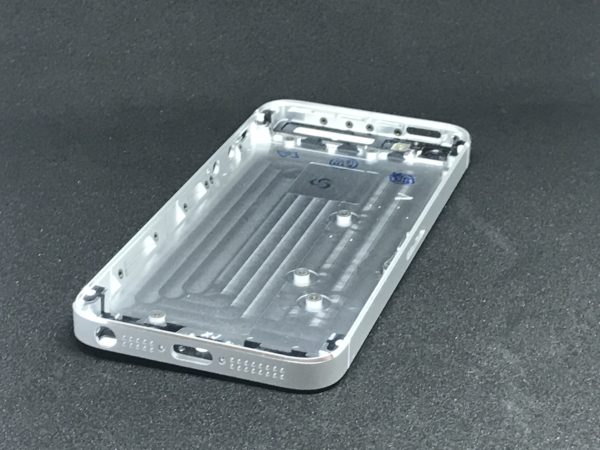 IMG 6593 scaled - iPhone 5G Bag Cover Hvid