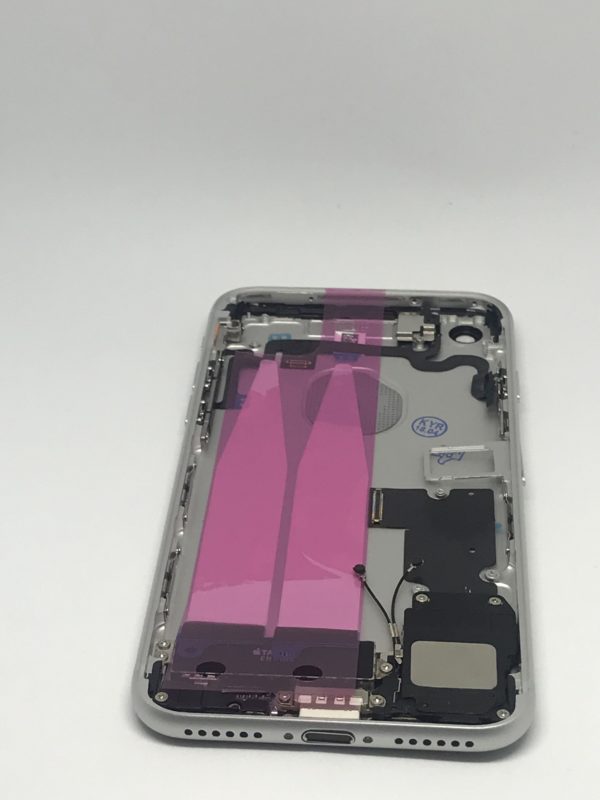 IMG 8475 e1526351945226 scaled - iPhone 7 Komplet Bagcover Sølv