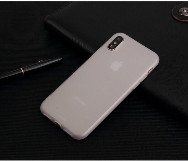 11 - Huawei Mate 20 Soft Tpu Cover